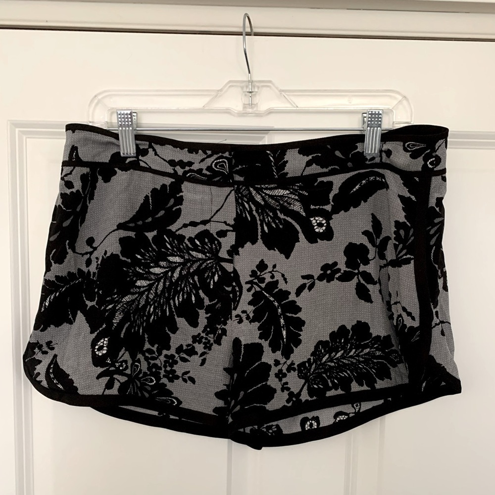 DVF Floral Silk Shorts 10